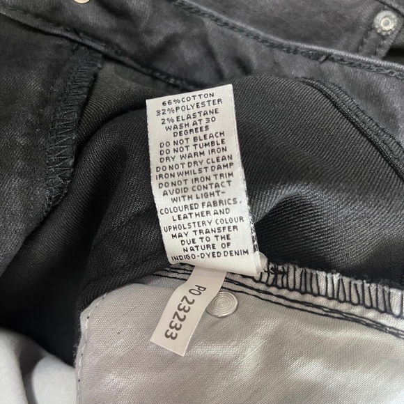 NEW Boohoo Black Distressed Jeans Pants Denim ((size 12)) BNWT - Picture 10 of 10